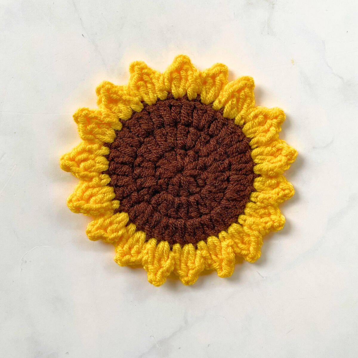 Sunflower Coasters Crochet Pattern | The Pink Craft Box